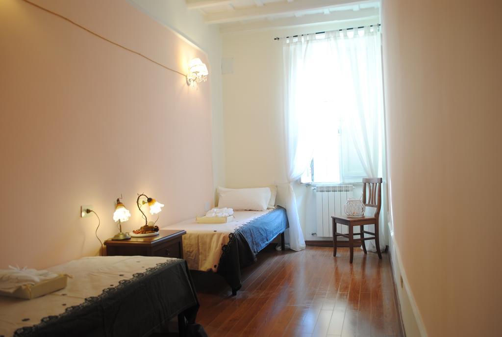 Dreaming Navona Rooms Roma Esterno foto